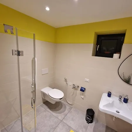 Casa Rosso Blu Zia Vivina Bed & Breakfast Sorico