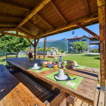 Casa Rosso Blu Zia Vivina Oda ve Kahvaltı Sorico