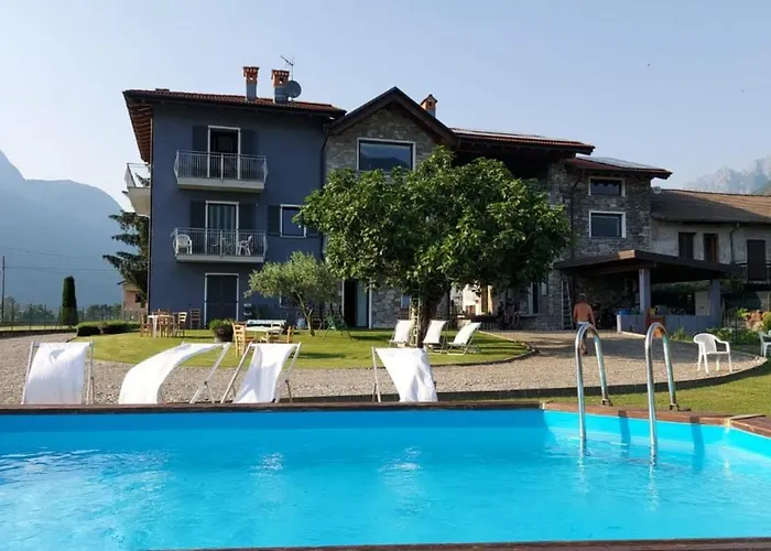 Oda ve Kahvaltı Casa Rosso Blu Zia Vivina 3*